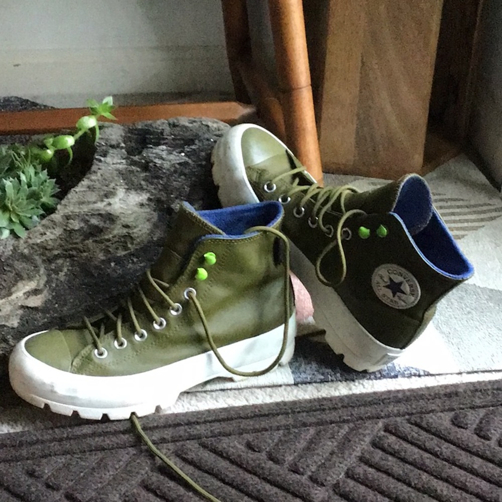 Converse water resistant platform hikers